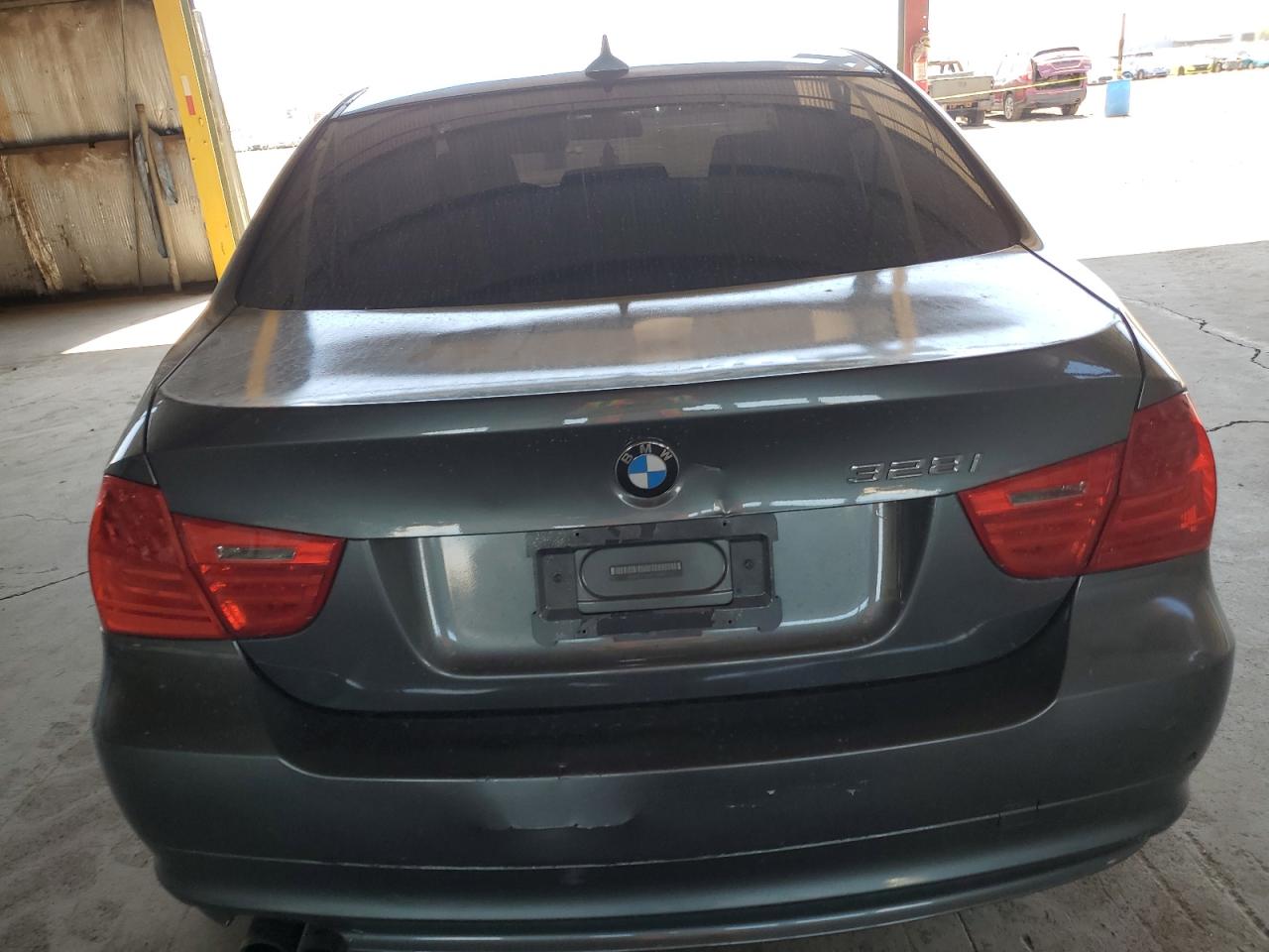 2009 BMW 328 I VIN: WBAPH73569E126898 Lot: 65407105
