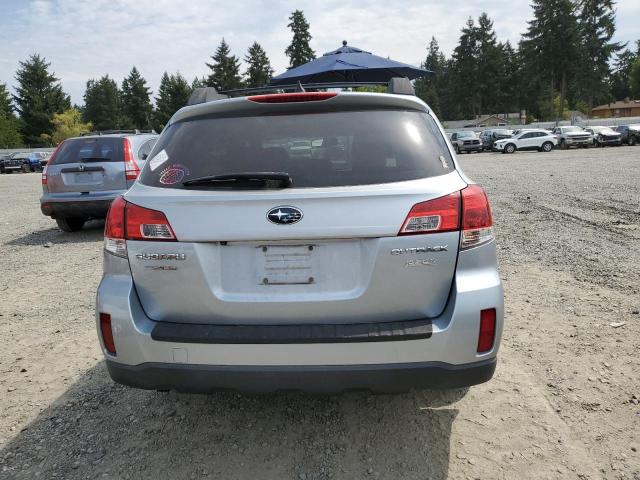  SUBARU OUTBACK 2014 Srebrny