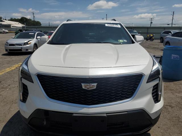  CADILLAC XT4 2023 Белы