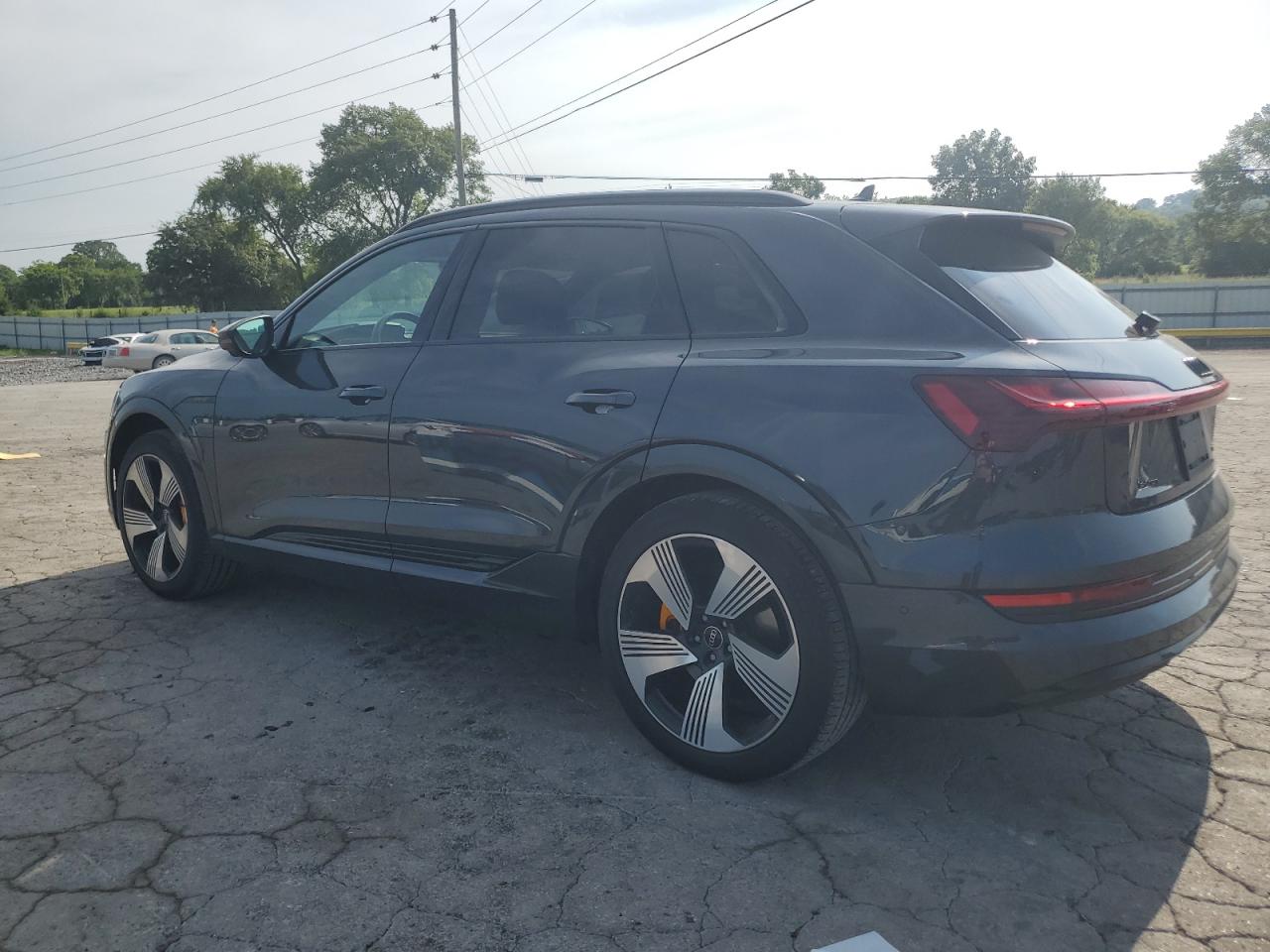 2022 Audi E-Tron Premium Plus VIN: WA1LAAGE5NB010563 Lot: 66329415