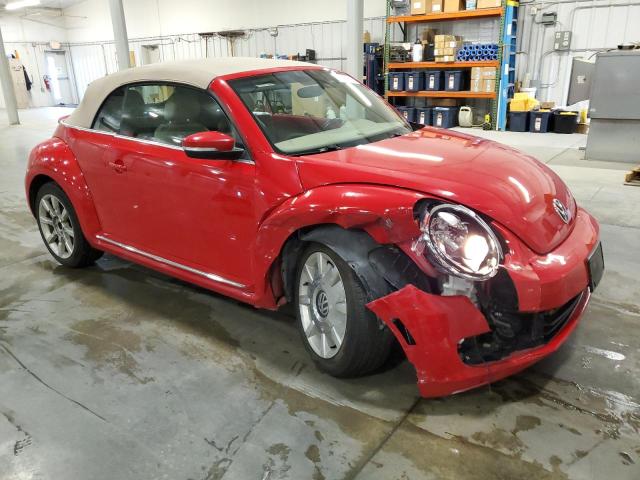  VOLKSWAGEN BEETLE 2013 Czerwony