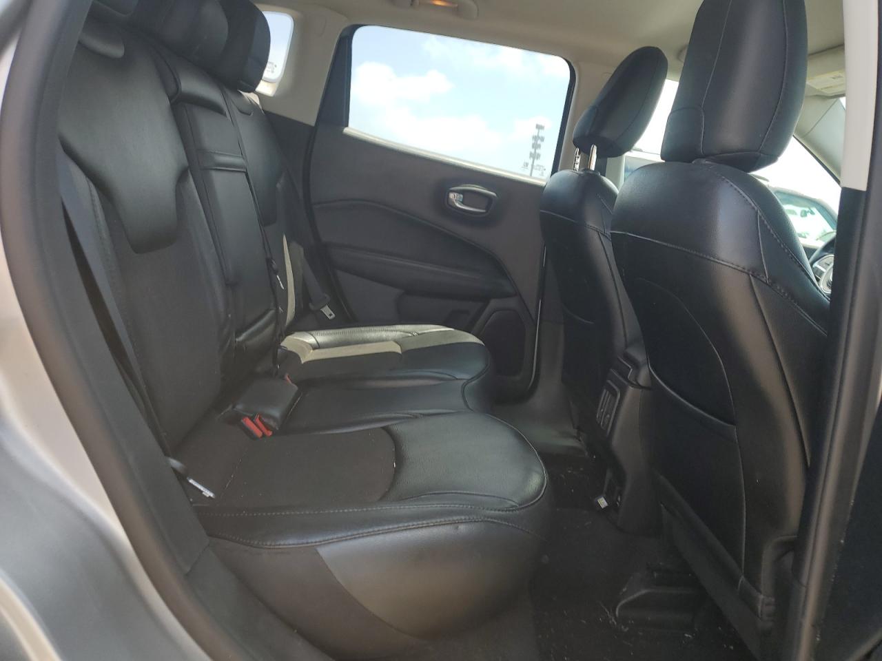 2020 Jeep Compass Latitude VIN: 3C4NJDBBXLT130125 Lot: 64723655