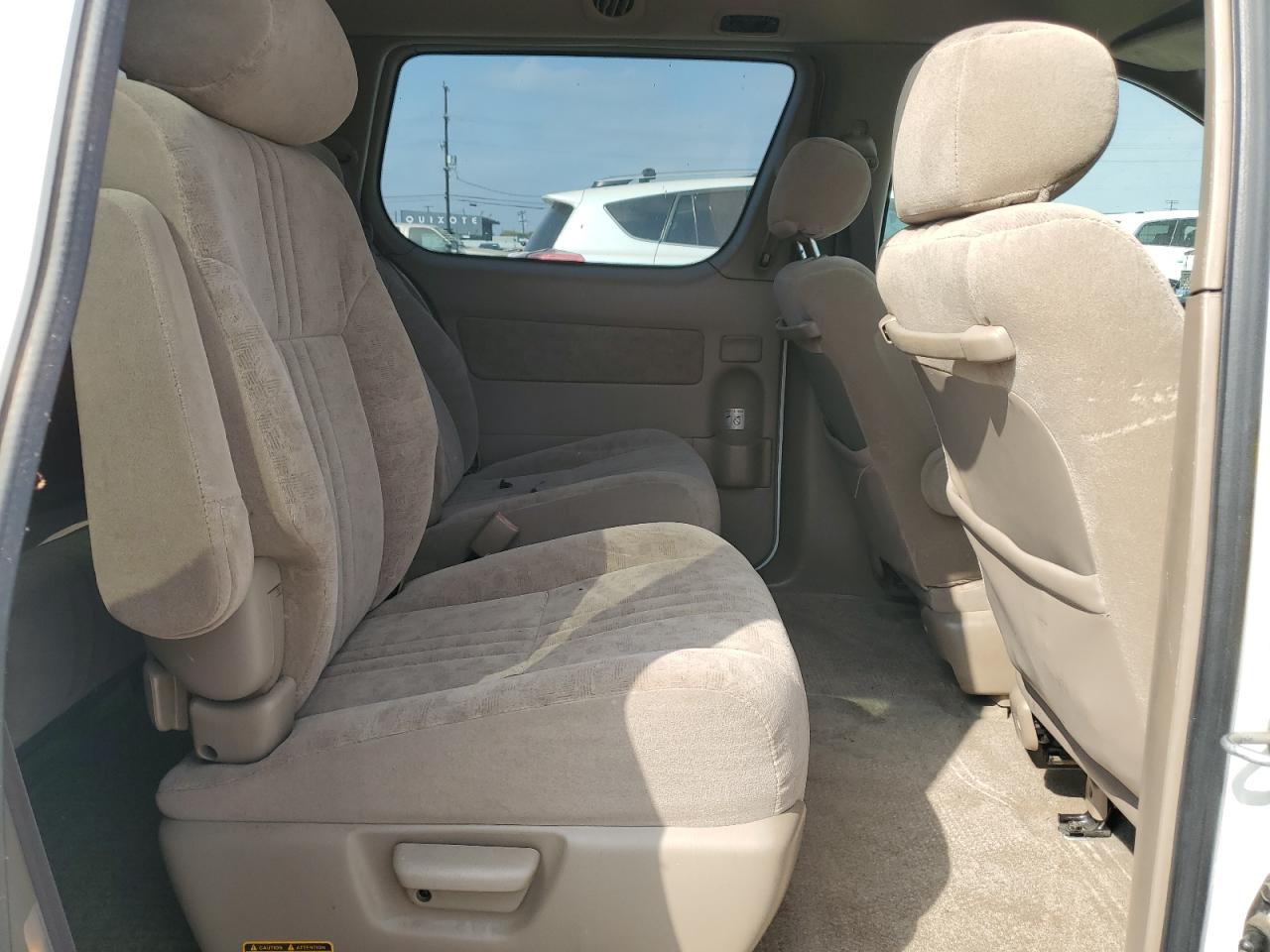 2002 Toyota Sienna Le VIN: 4T3ZF13C82U439950 Lot: 65198235