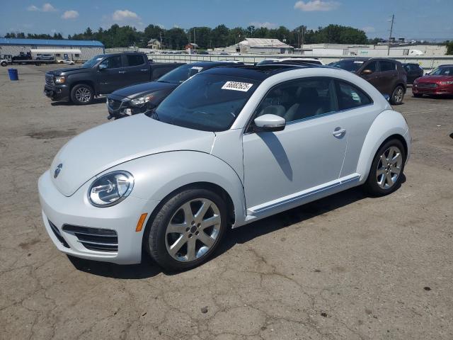  VOLKSWAGEN BEETLE 2018 Srebrny
