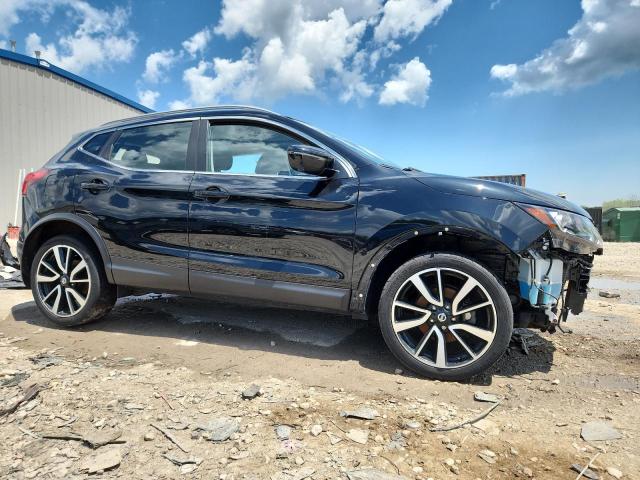  NISSAN ROGUE 2017 Czarny