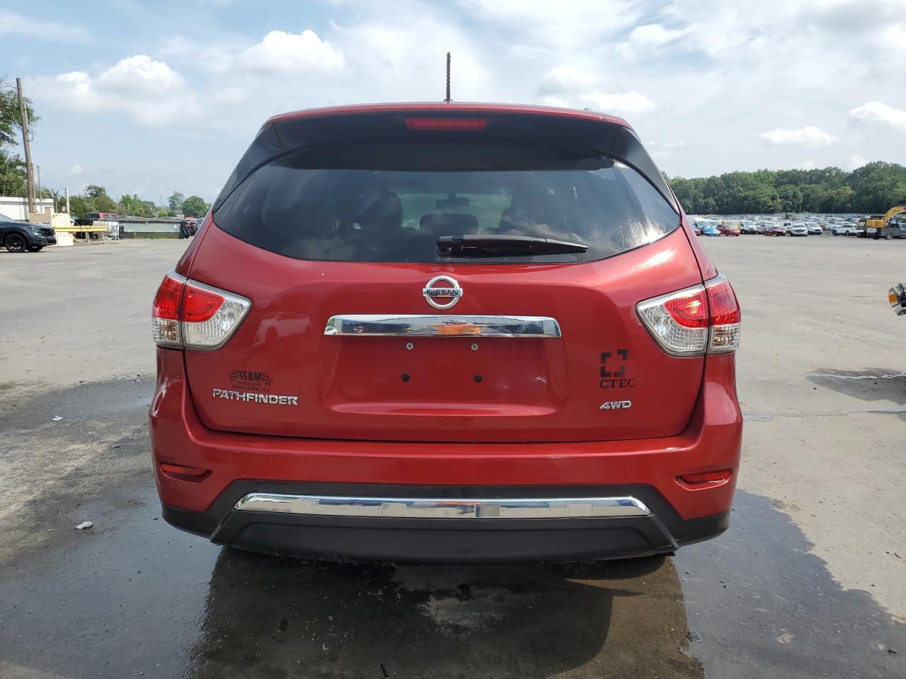 2015 Nissan Pathfinder S VIN: 5N1AR2MMXFC687588 Lot: 62910345