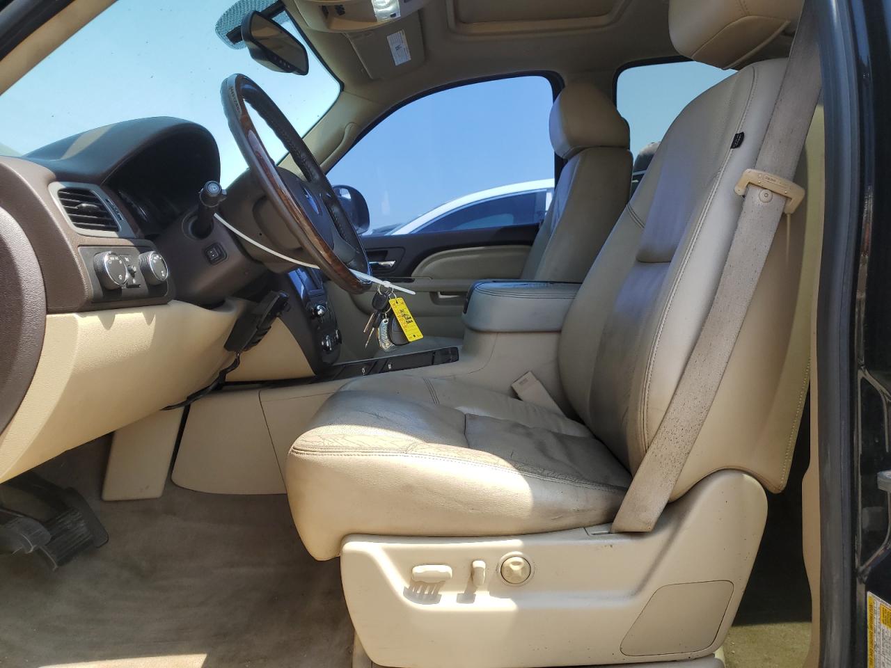 2011 GMC Yukon Denali Hybrid VIN: 1GKS2GEJ8BR261182 Lot: 64451285