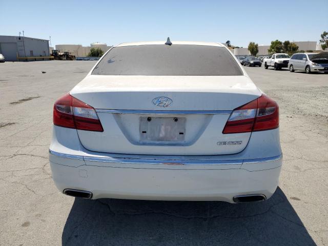  HYUNDAI GENESIS 2013 White