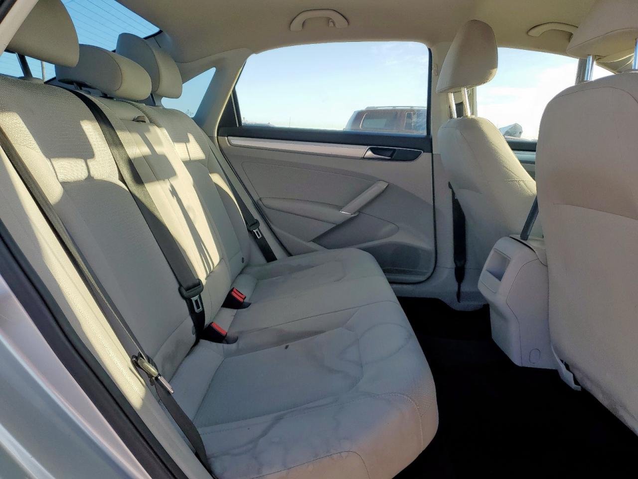 2018 Volkswagen Passat S VIN: 1VWAA7A33JC024549 Lot: 66733795