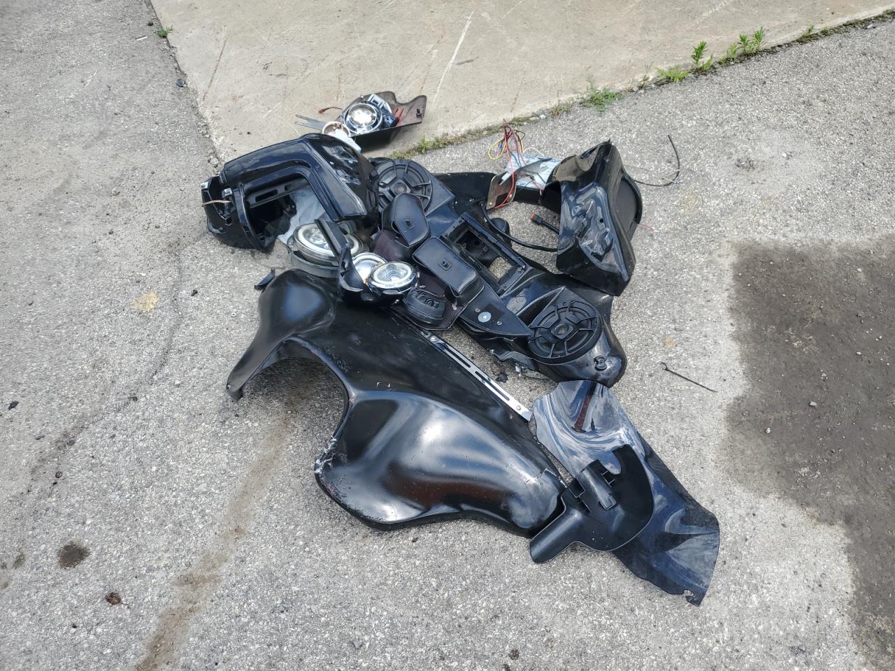 1999 Harley-Davidson Flhrci VIN: 1HD1FRW12XY607843 Lot: 64088405