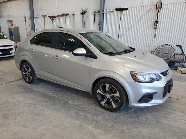  CHEVROLET SONIC 2017 Серебристый