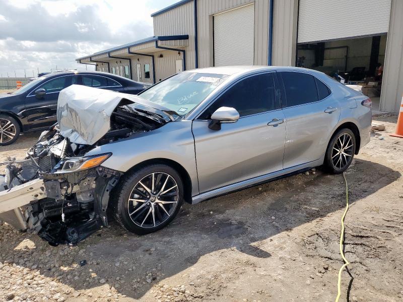  TOYOTA CAMRY 2024 Srebrny