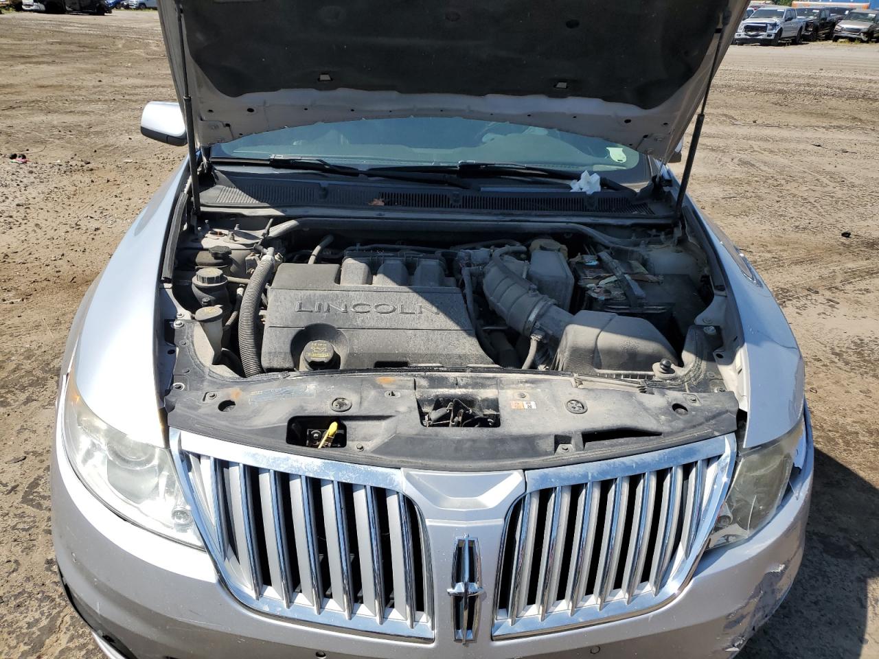 1lnhl9er6cg806843 1LNHL9ER6CG806843 2012 Lincoln Mks
