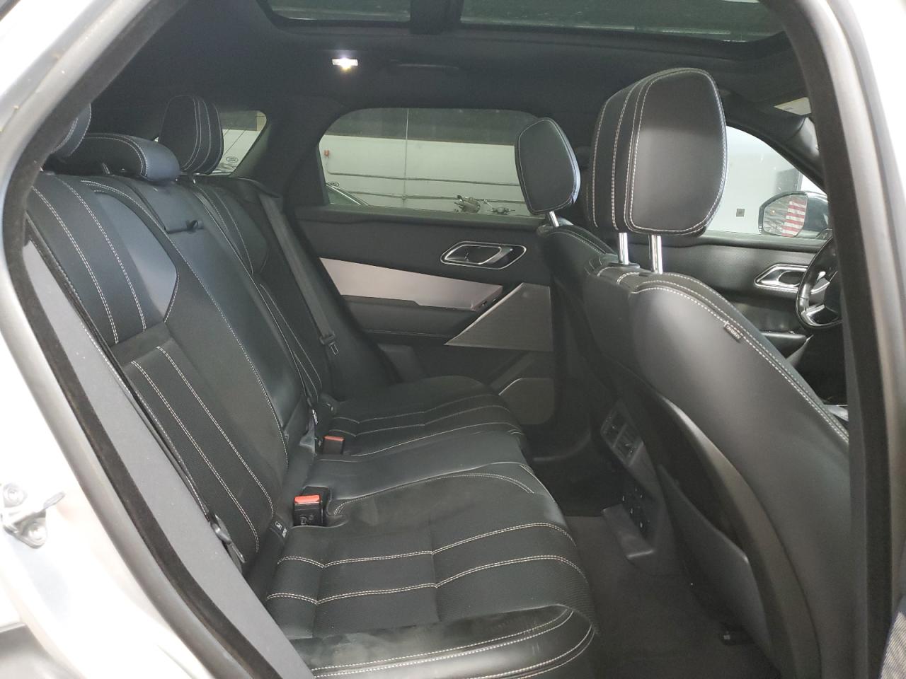 2018 Land Rover Range Rover Velar R-Dynamic Se VIN: SALYL2RV6JA771121 Lot: 63079175