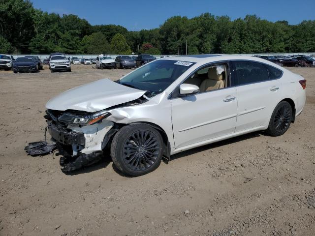 Sedans TOYOTA AVALON 2017 Biały