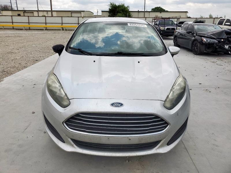 Седаны FORD FIESTA 2016 Серебристый