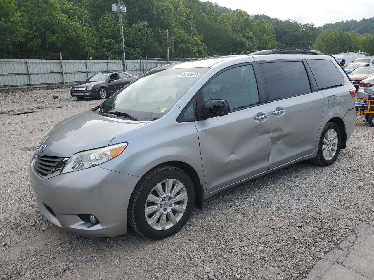 2015 Toyota Sienna Xle VIN: 5TDDK3DCXFS107239 Lot: 66512055