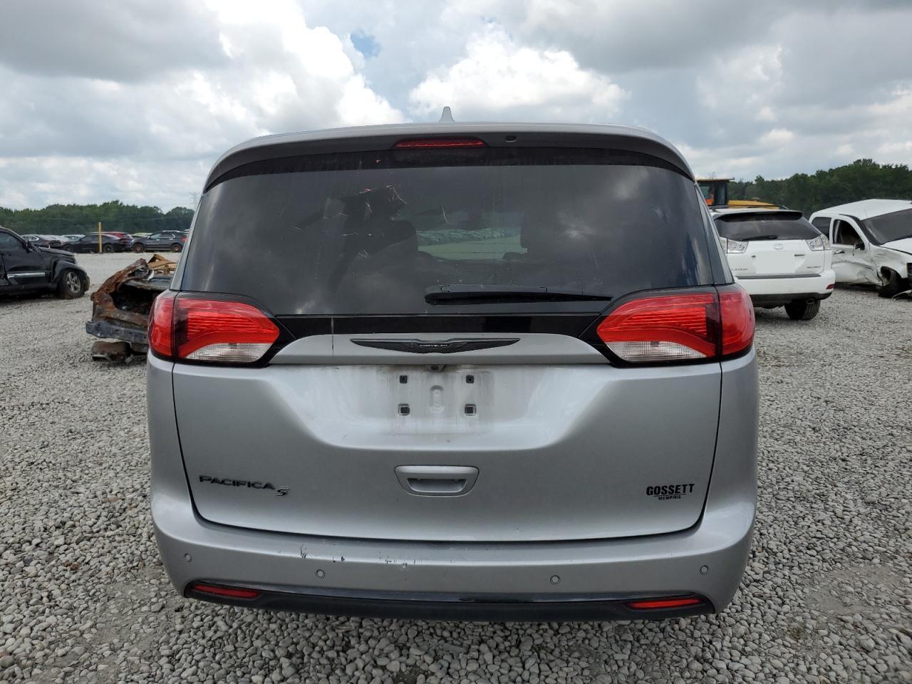 2020 Chrysler Pacifica Touring L Plus VIN: 2C4RC1EG1LR257642 Lot: 63599645