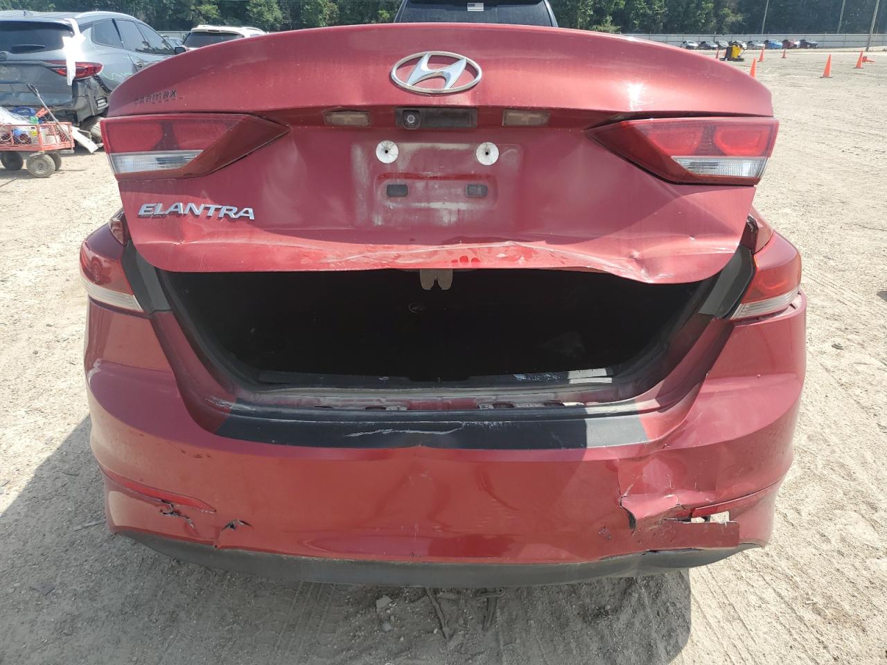 2017 Hyundai Elantra Se VIN: KMHD84LF6HU428883 Lot: 61092505