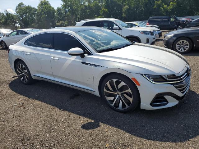  VOLKSWAGEN ARTEON 2021 Белы