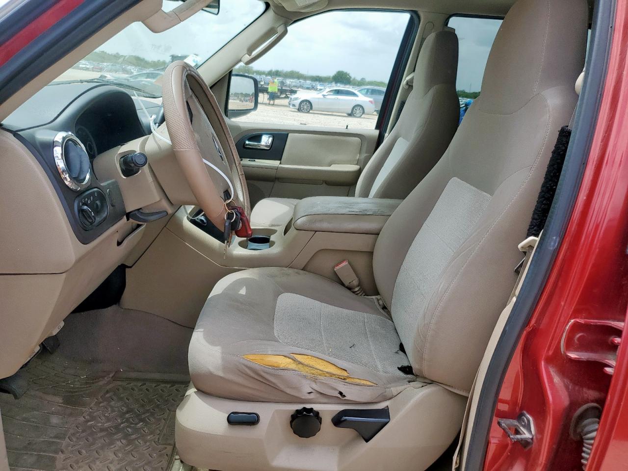 2005 Ford Expedition Xlt VIN: 1FMPU16525LB09458 Lot: 61489235