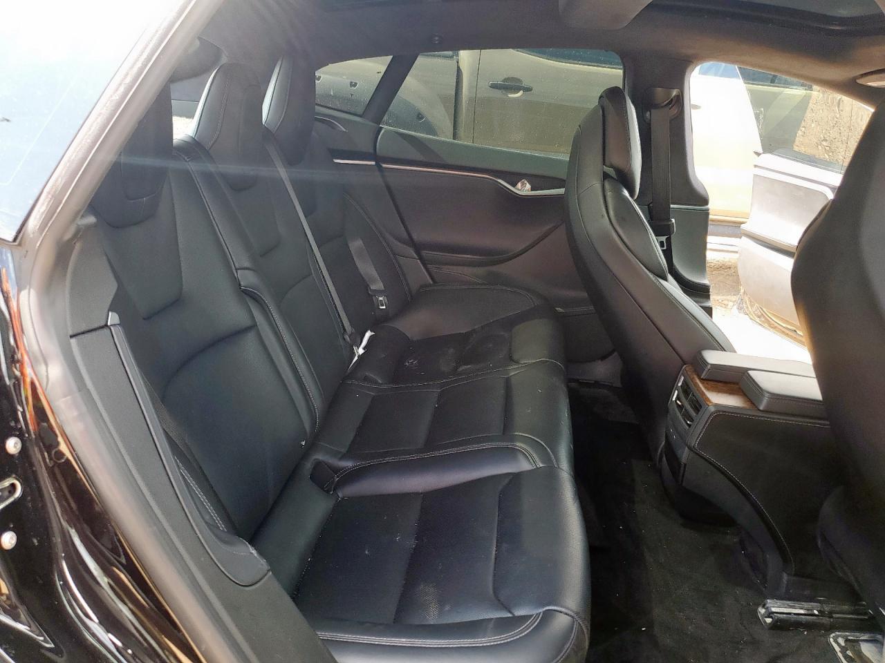2018 Tesla Model S VIN: 5YJSA1E40JF264667 Lot: 64649435