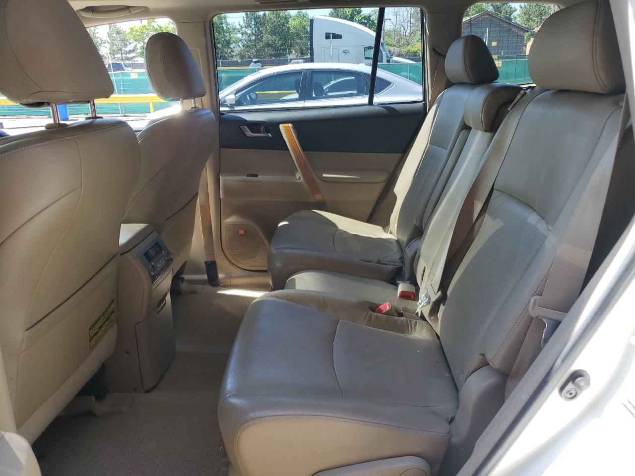 2008 Toyota Highlander Hybrid Limited VIN: JTEEW44A882025349 Lot: 63488625