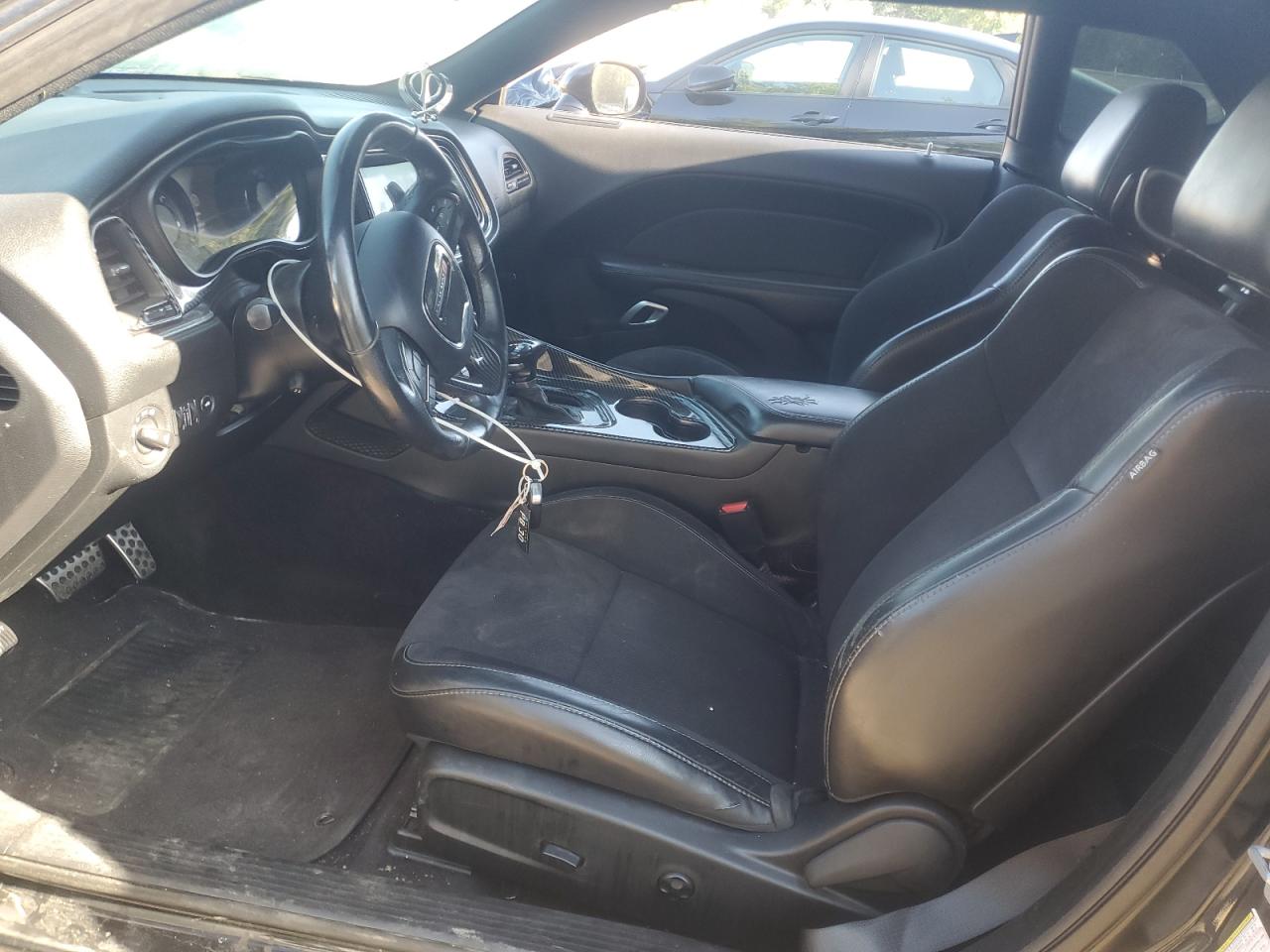 2018 Dodge Challenger Sxt VIN: 2C3CDZAG0JH322463 Lot: 65034075