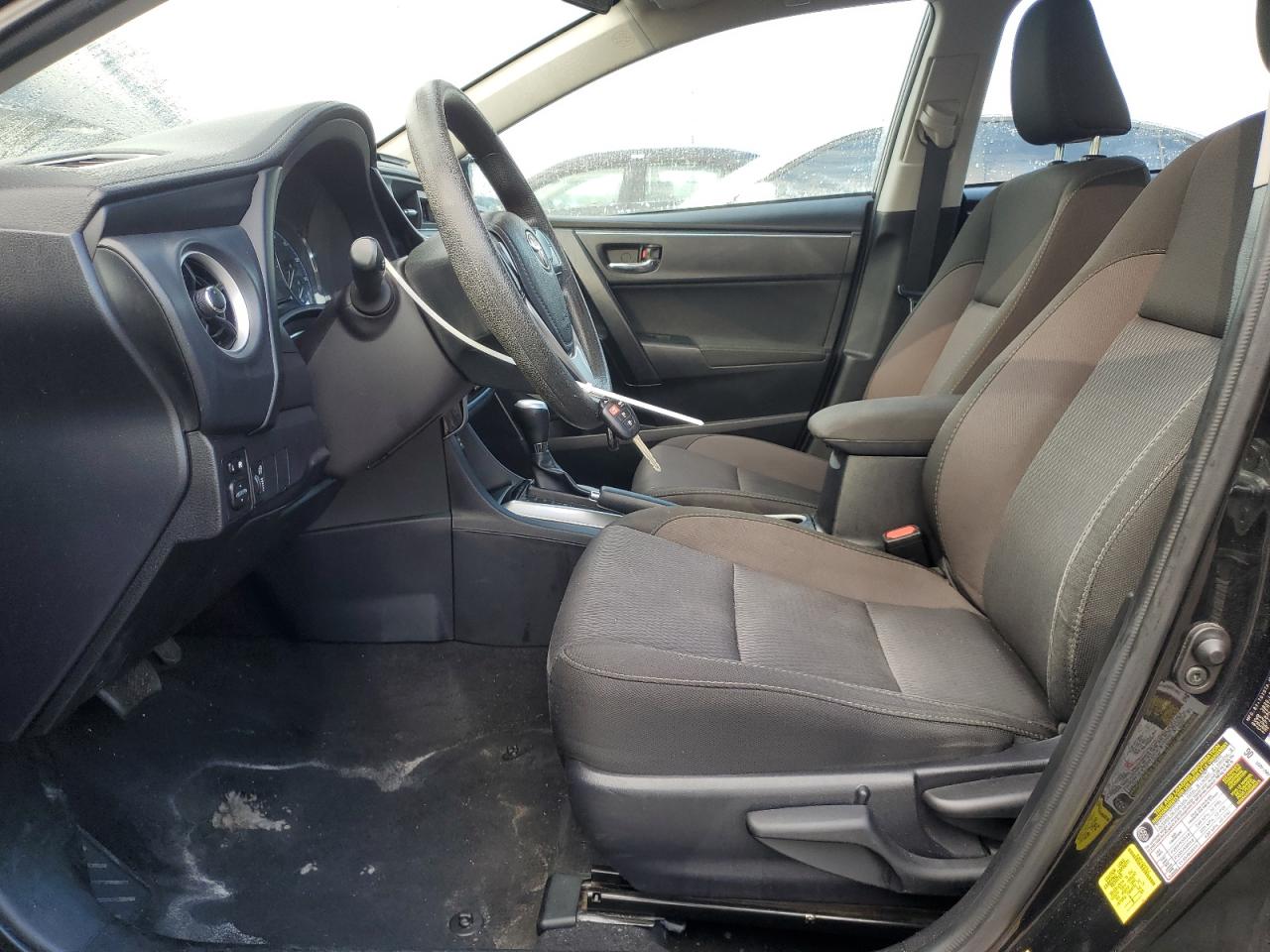 2017 Toyota Corolla L VIN: 2T1BURHE7HC935728 Lot: 64853695