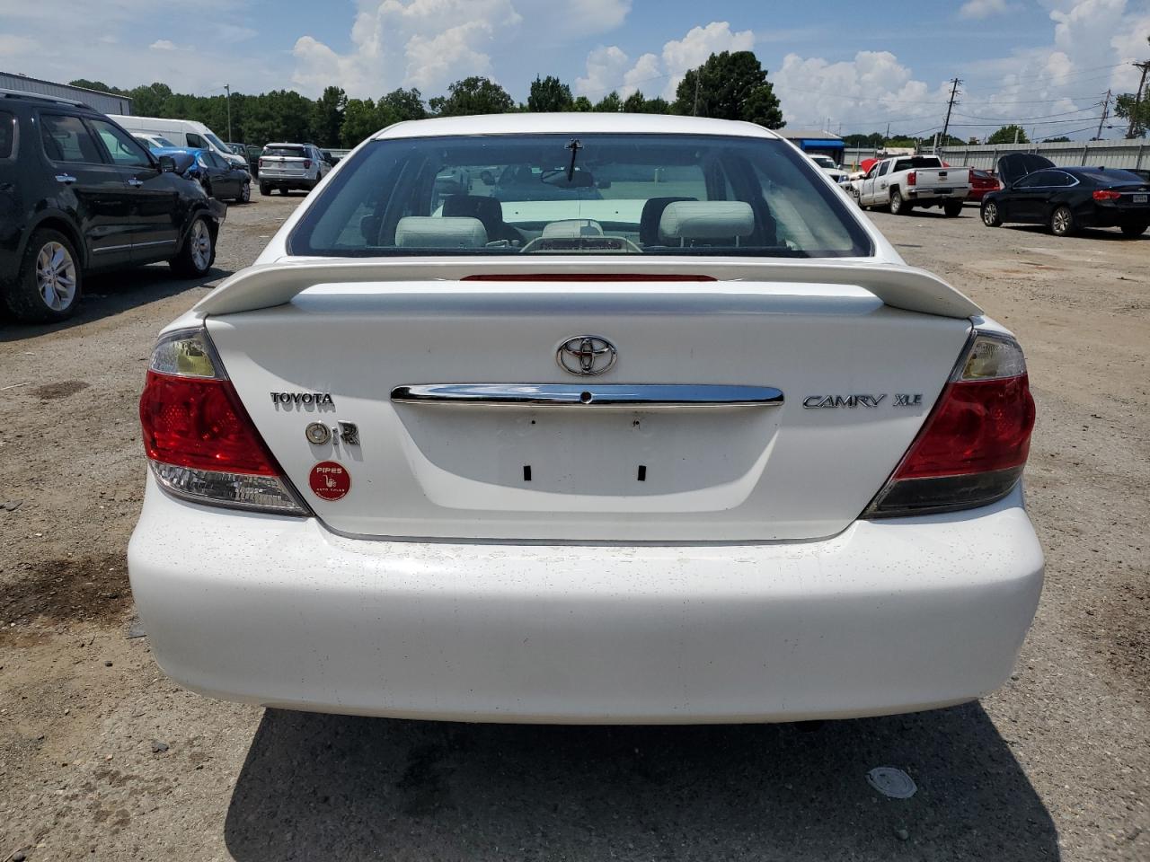 2005 Toyota Camry Le VIN: 4T1BE32K85U008501 Lot: 63807315