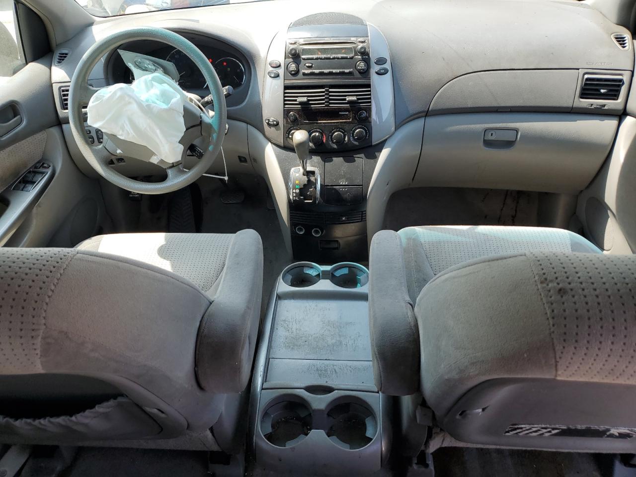 2008 Toyota Sienna Ce VIN: 5TDZK23C98S170353 Lot: 63862985