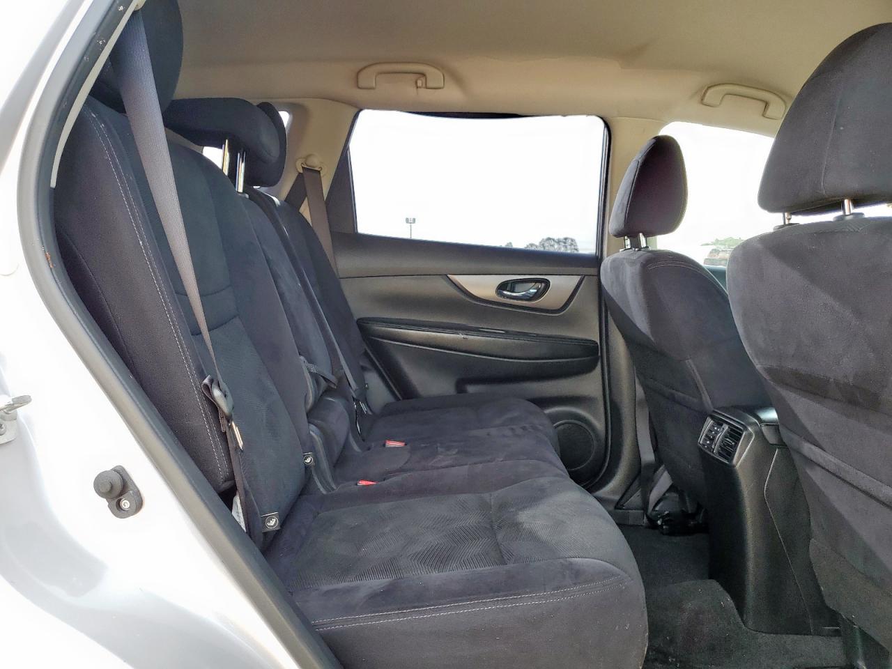 2016 Nissan Rogue S VIN: JN8AT2MT7GW011794 Lot: 63196525