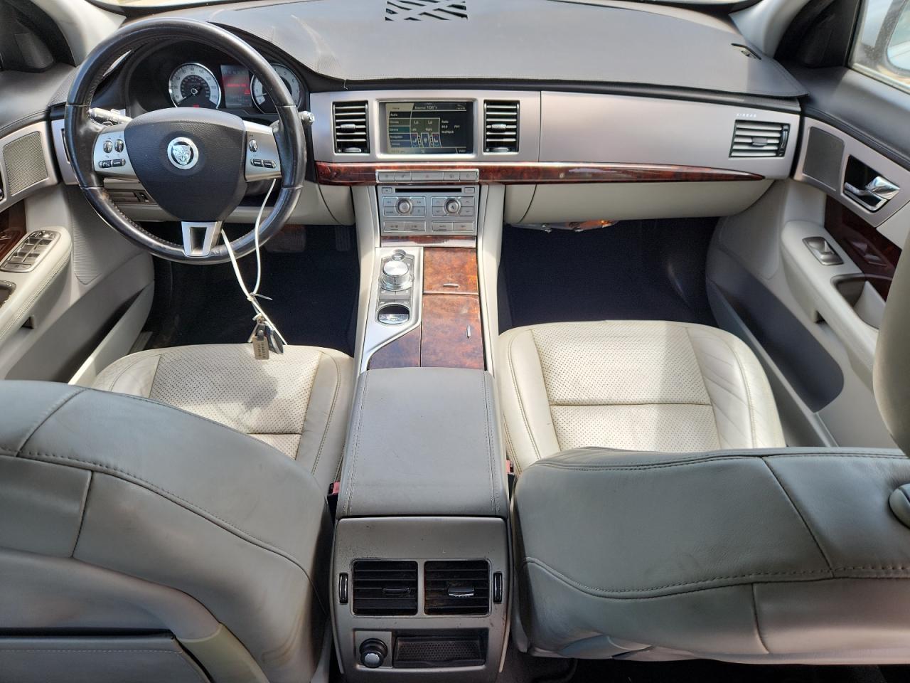 2010 Jaguar Xf Premium VIN: SAJWA0GB8ALR78472 Lot: 64649455