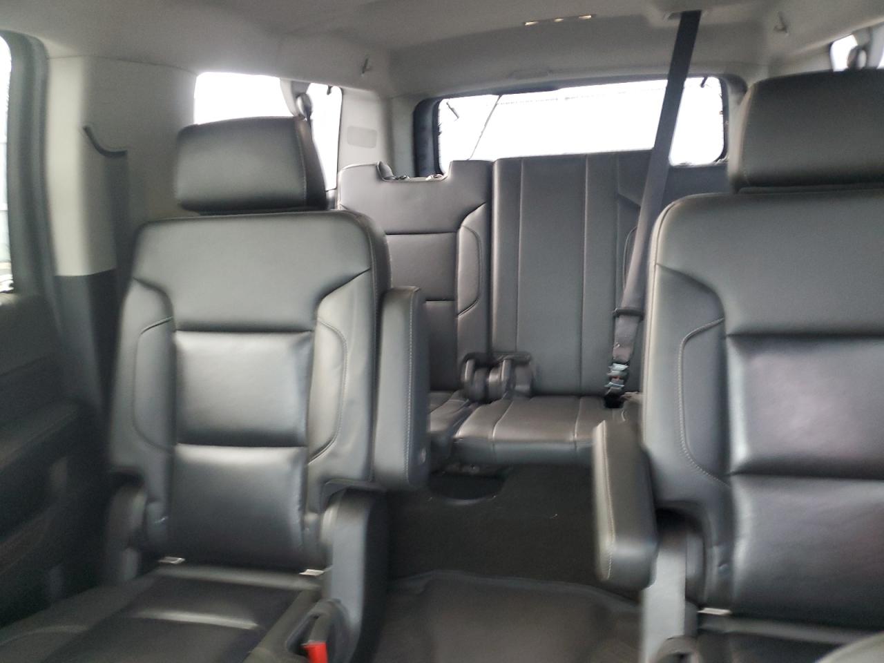 2018 Chevrolet Suburban K1500 Lt VIN: 1GNSKHKC5JR356621 Lot: 64346895