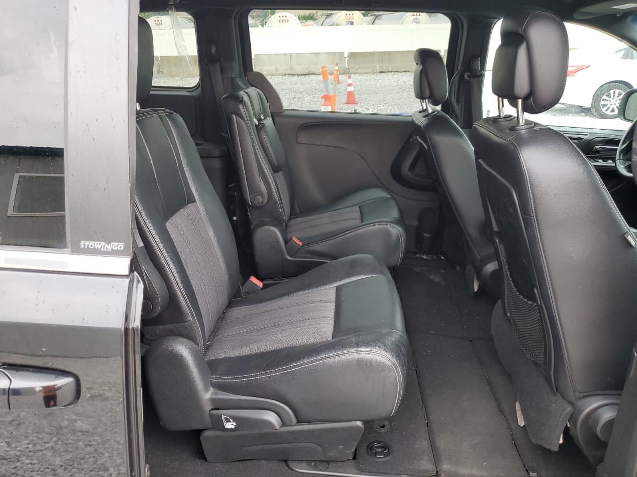 2014 Chrysler Town & Country S VIN: 2C4RC1HGXER174516 Lot: 64635015