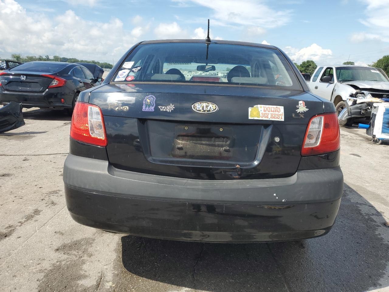 2007 Kia Rio Base VIN: KNADE123776220739 Lot: 63333925