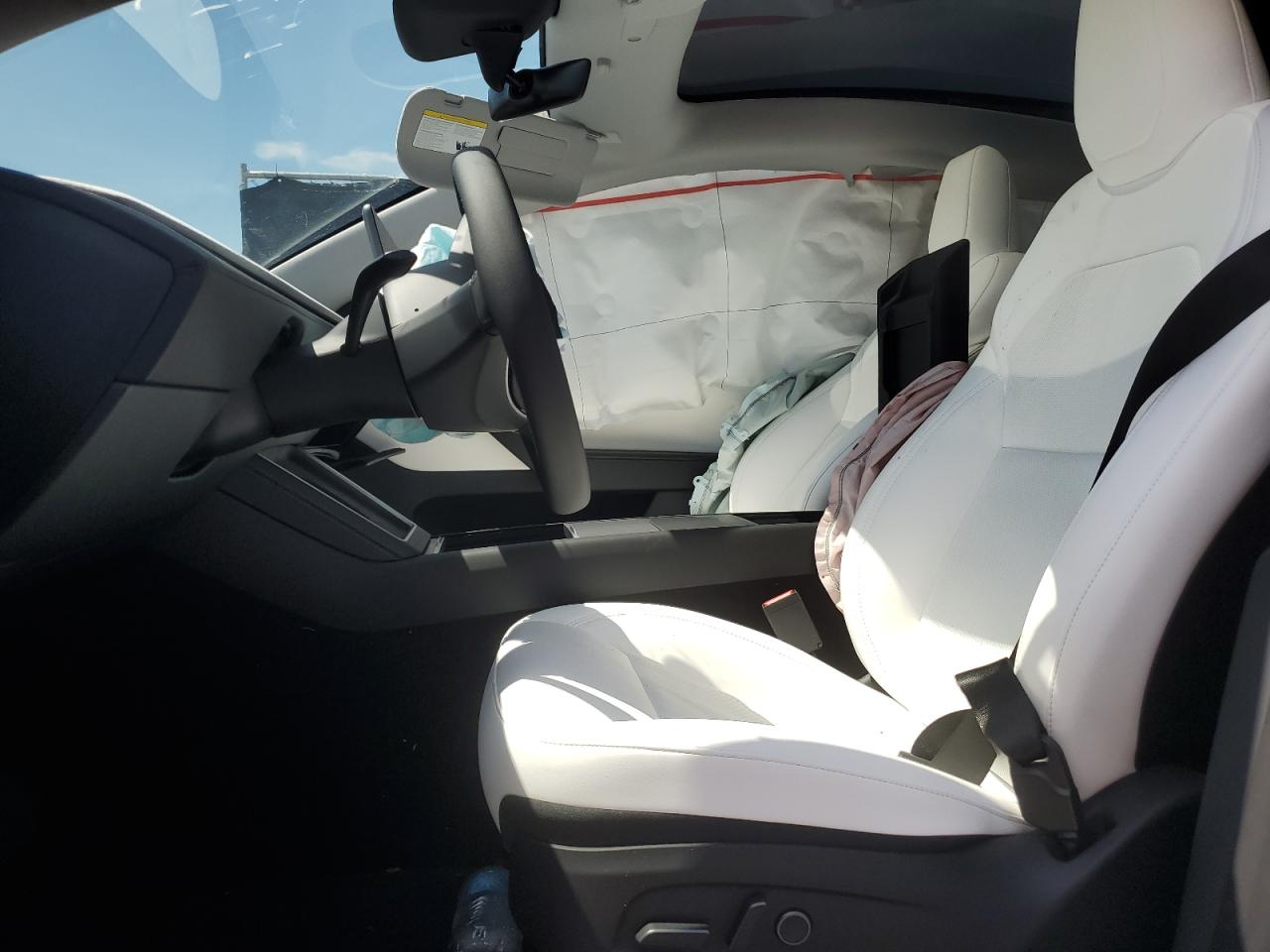 2026 Tesla Model Y VIN: 7SAYGDED6TA418862 Lot: 64355755