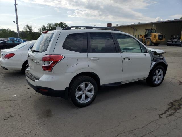  SUBARU FORESTER 2016 White