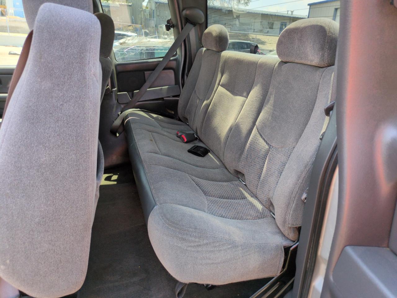 2005 Chevrolet Silverado K1500 VIN: 1GCEK19Z25Z262614 Lot: 64830335