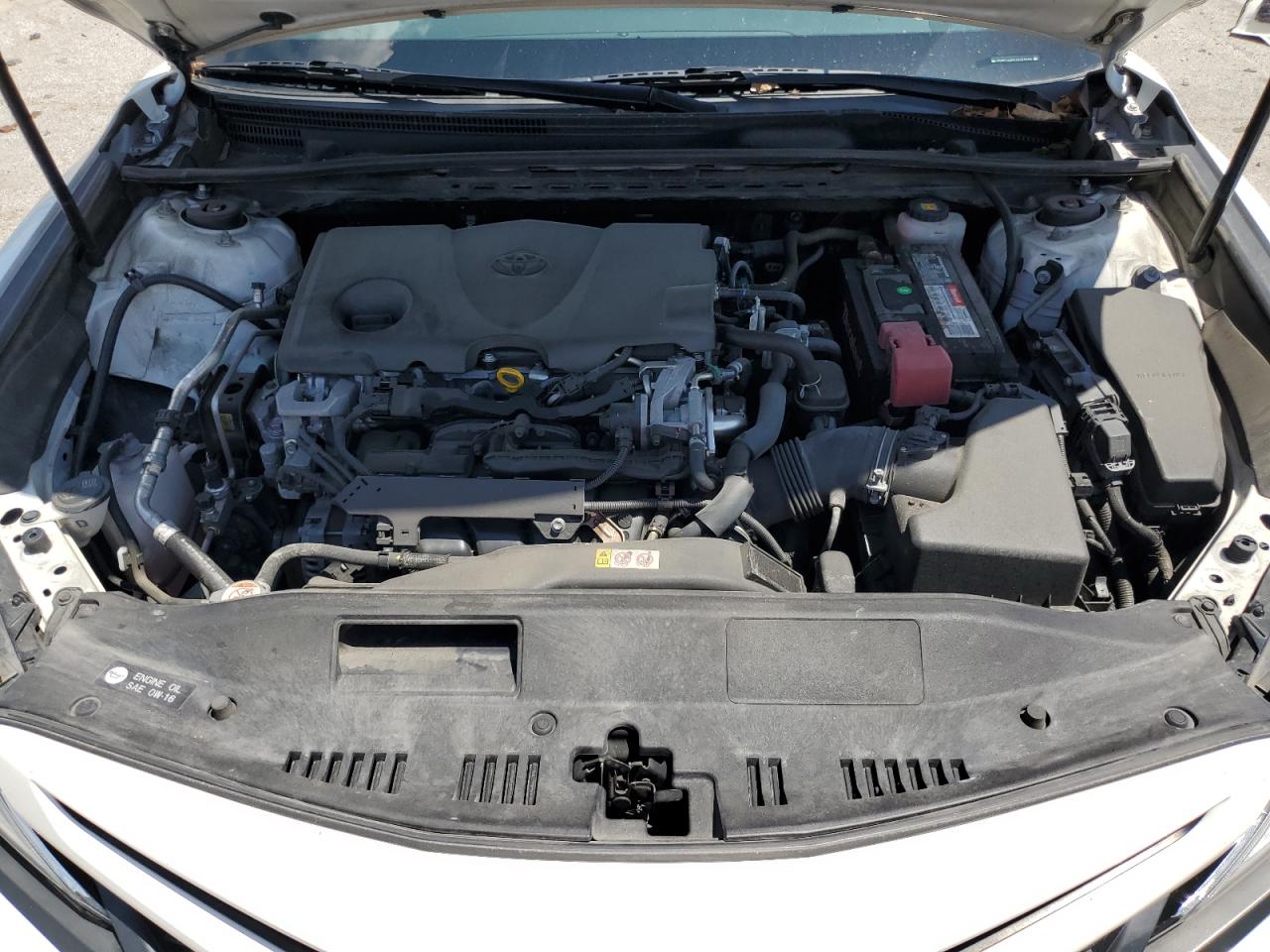 2018 Toyota Camry L VIN: JTNB11HK9J3027548 Lot: 61980935