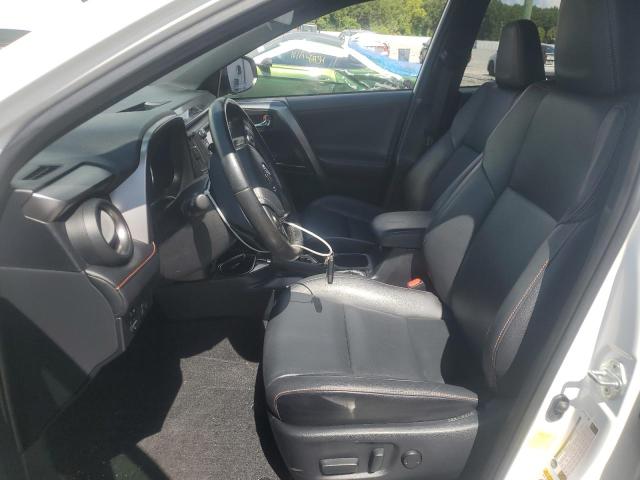  TOYOTA RAV4 2018 White