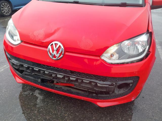 2015 VOLKSWAGEN MOVE UP