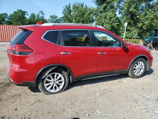  NISSAN ROGUE 2017 Czerwony