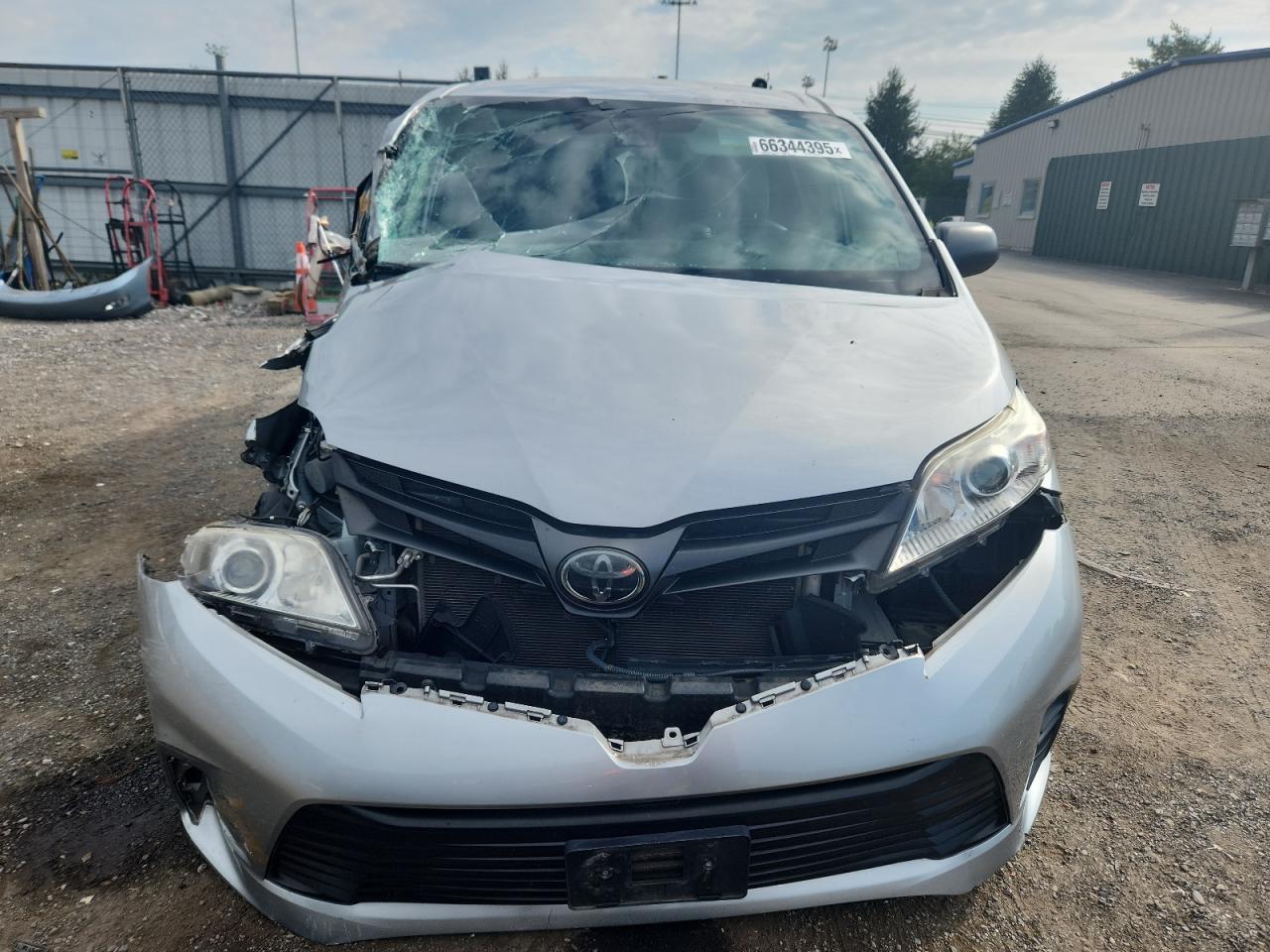 2019 Toyota Sienna VIN: 5TDZZ3DC3KS014333 Lot: 66344395