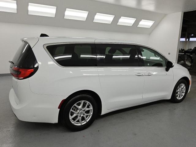  CHRYSLER PACIFICA 2023 Biały