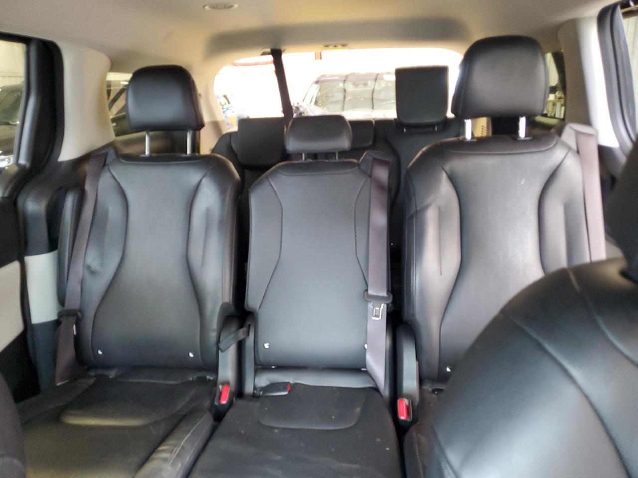 2024 Kia Carnival Lx VIN: KNDNB4H34R6322687 Lot: 63392635