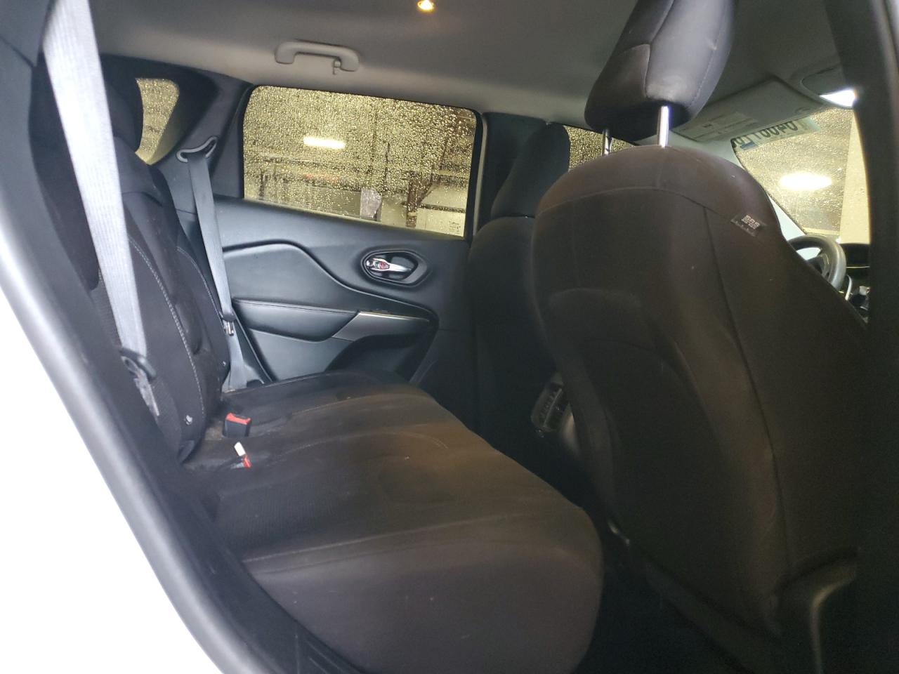 2019 Jeep Cherokee Latitude VIN: 1C4PJMCX7KD114102 Lot: 64087705