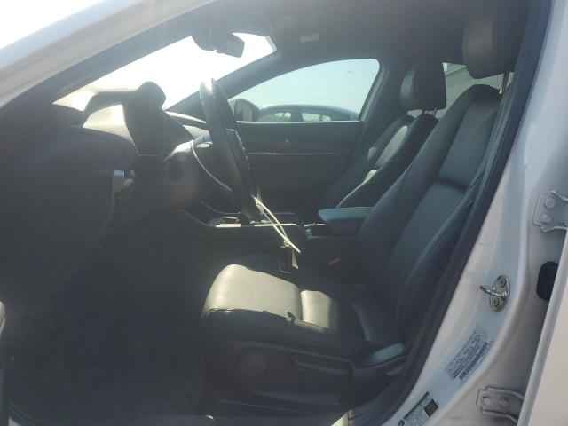  MAZDA 3 2022 White