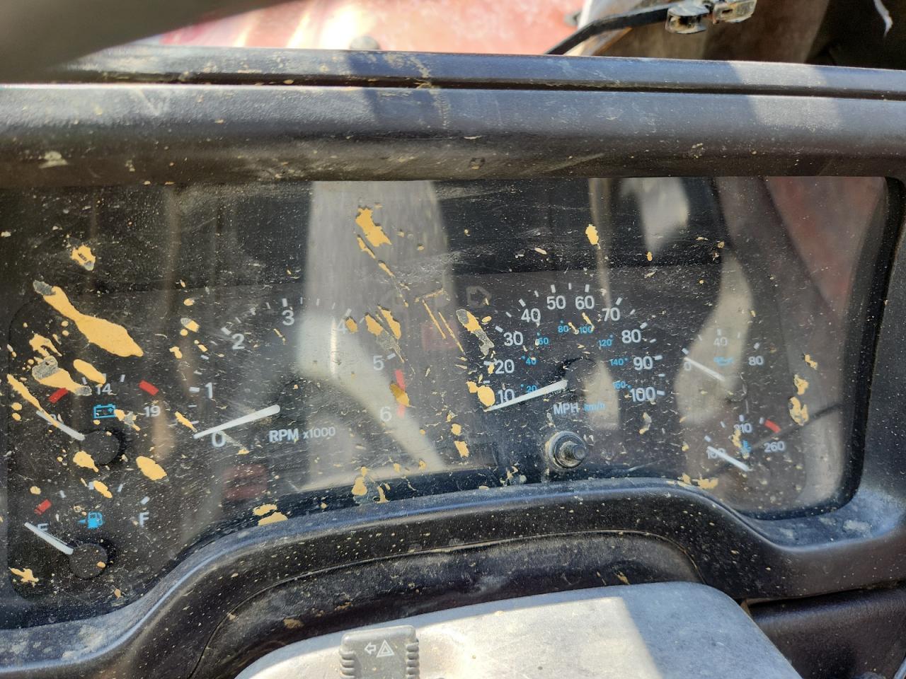 1999 Jeep Wrangler / Tj Se VIN: 1J4FY29P0XP400215 Lot: 64957235