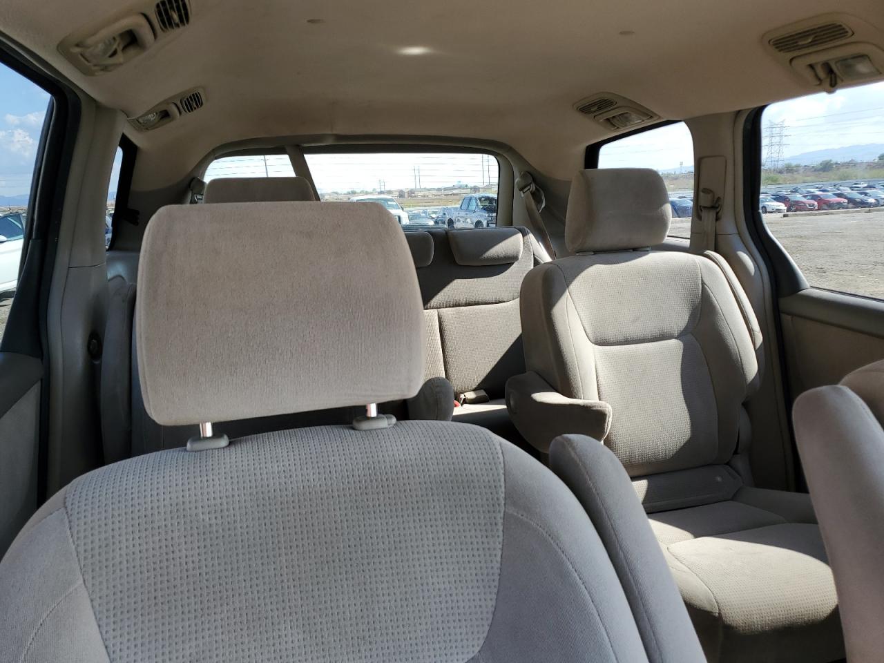 2005 Toyota Sienna Ce VIN: 5TDZA23C15S266783 Lot: 65650315